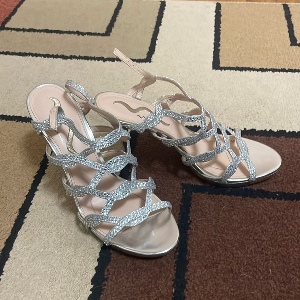 Silver Used size 11 heels